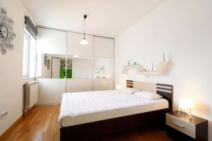 Savamala Luxury Apartment Белград Екстер'єр фото