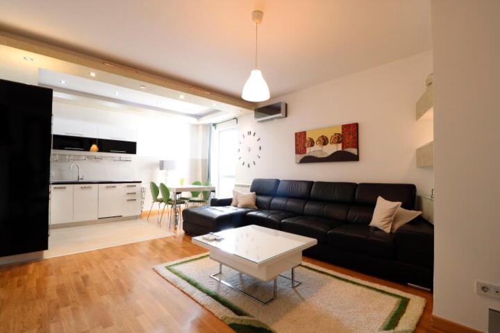 Savamala Luxury Apartment Белград Екстер'єр фото